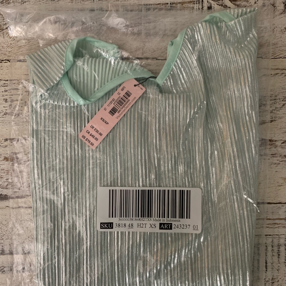 VS Shine Pleat Crop Cami sz XS in Misty Jade